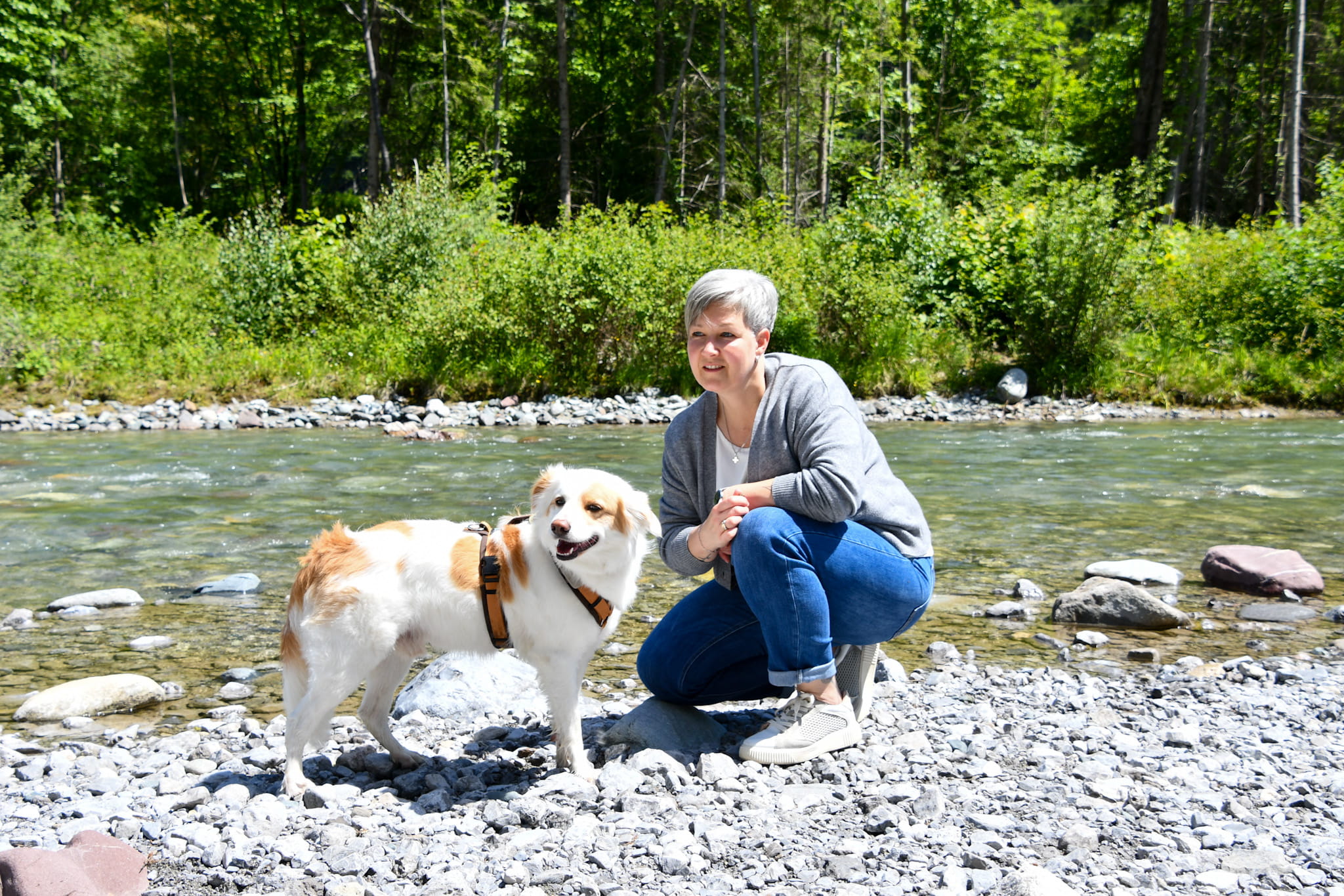 Hundetrainerin_Nina_mit_Hund